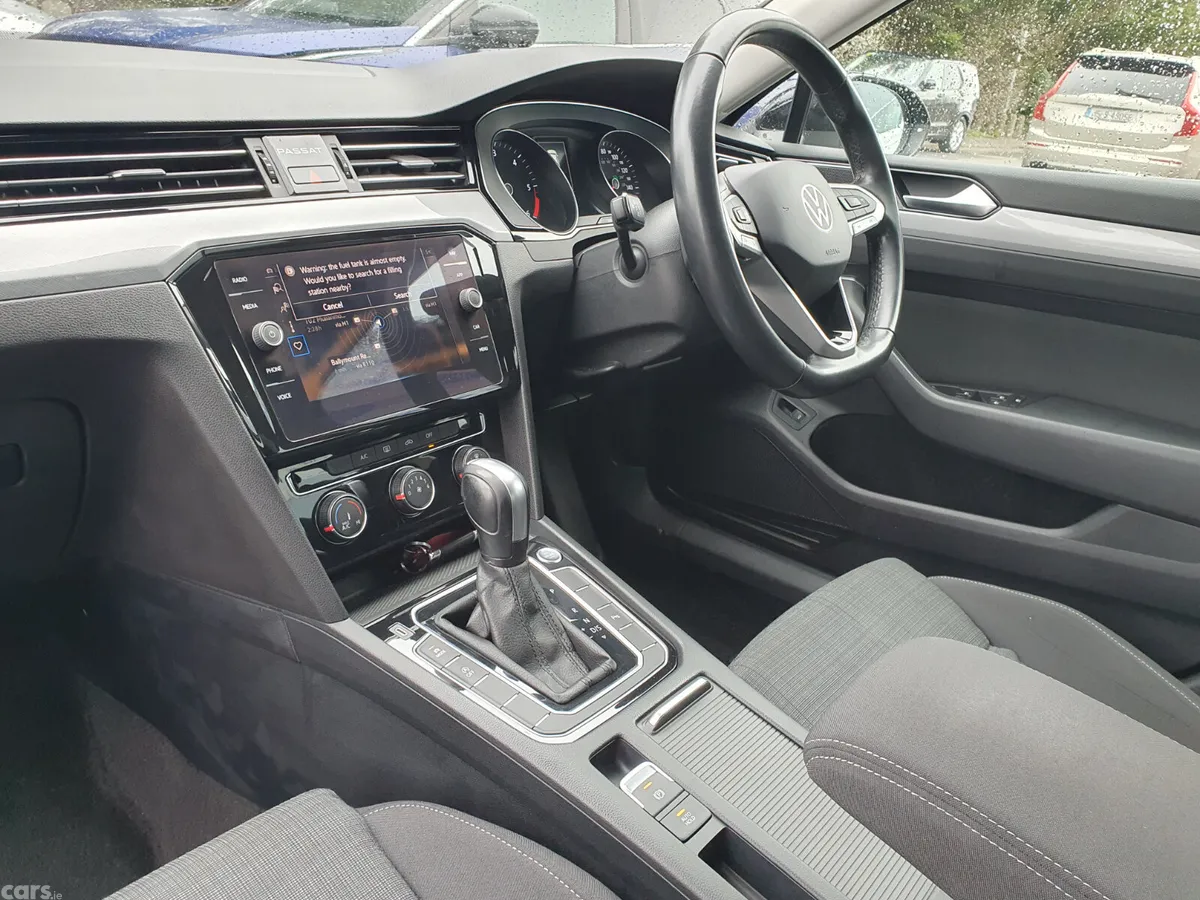 Volkswagen Passat Saloon, Diesel, 2021, Black