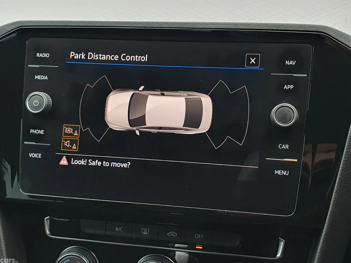 Volkswagen Passat Saloon, Diesel, 2021, Black