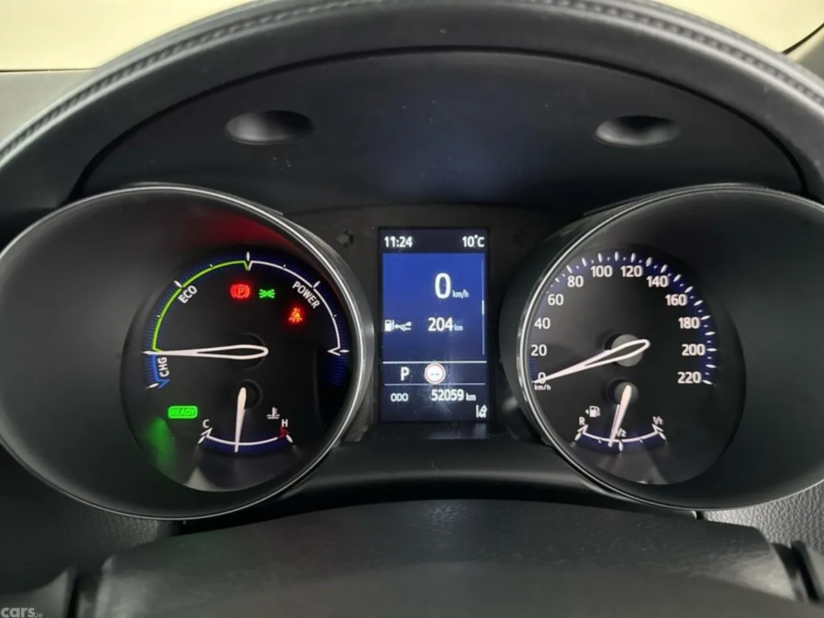 Toyota C-HR SUV, Petrol Hybrid, 2023, Purple