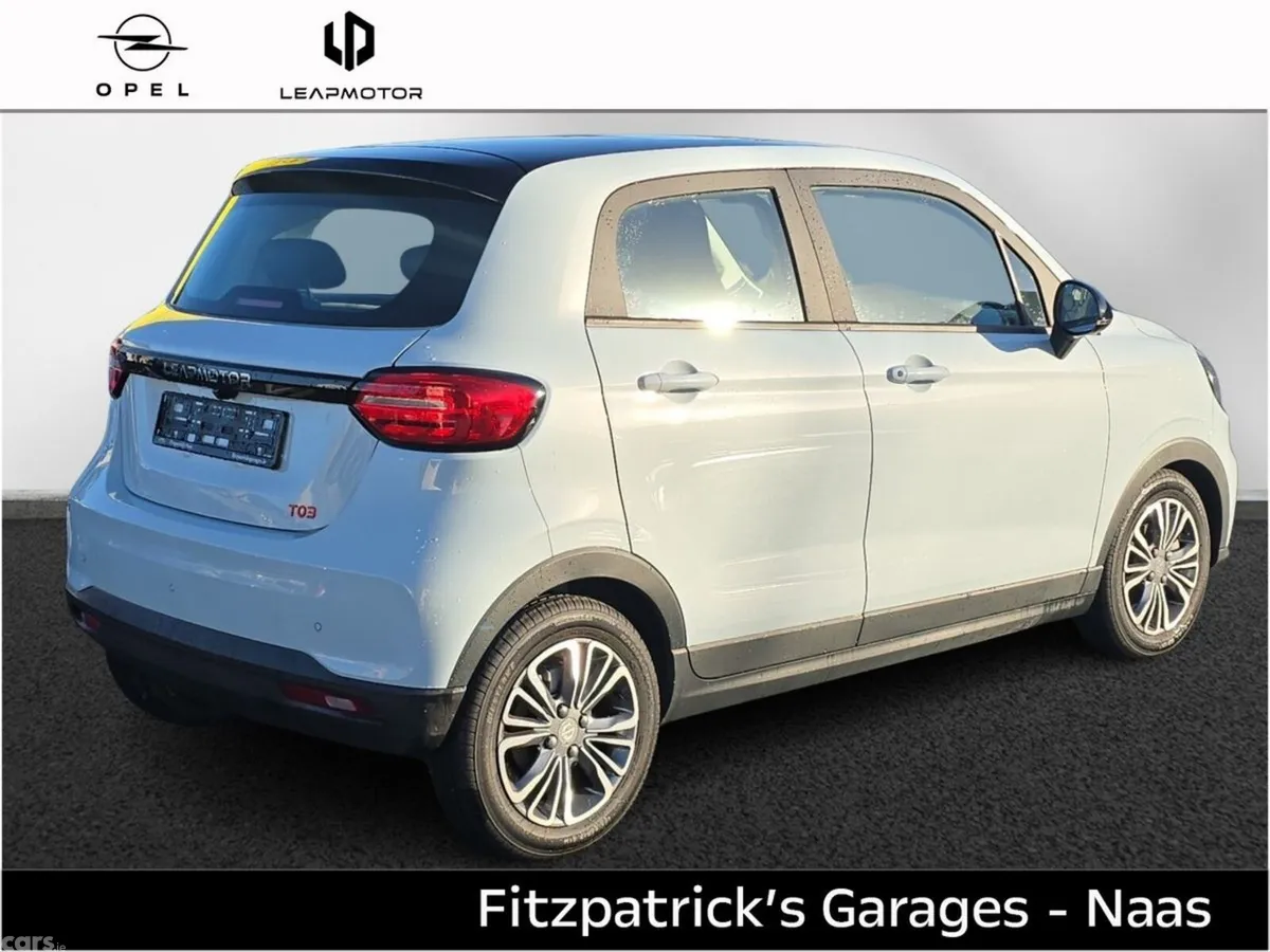 Leapmotor T03 Hatchback, Electric, 2026, Blue