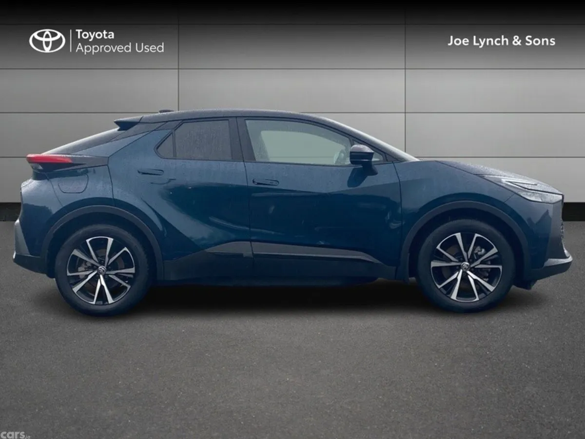 Toyota C-HR Hatchback, Petrol Plug-in Hybrid, 2025, Blue