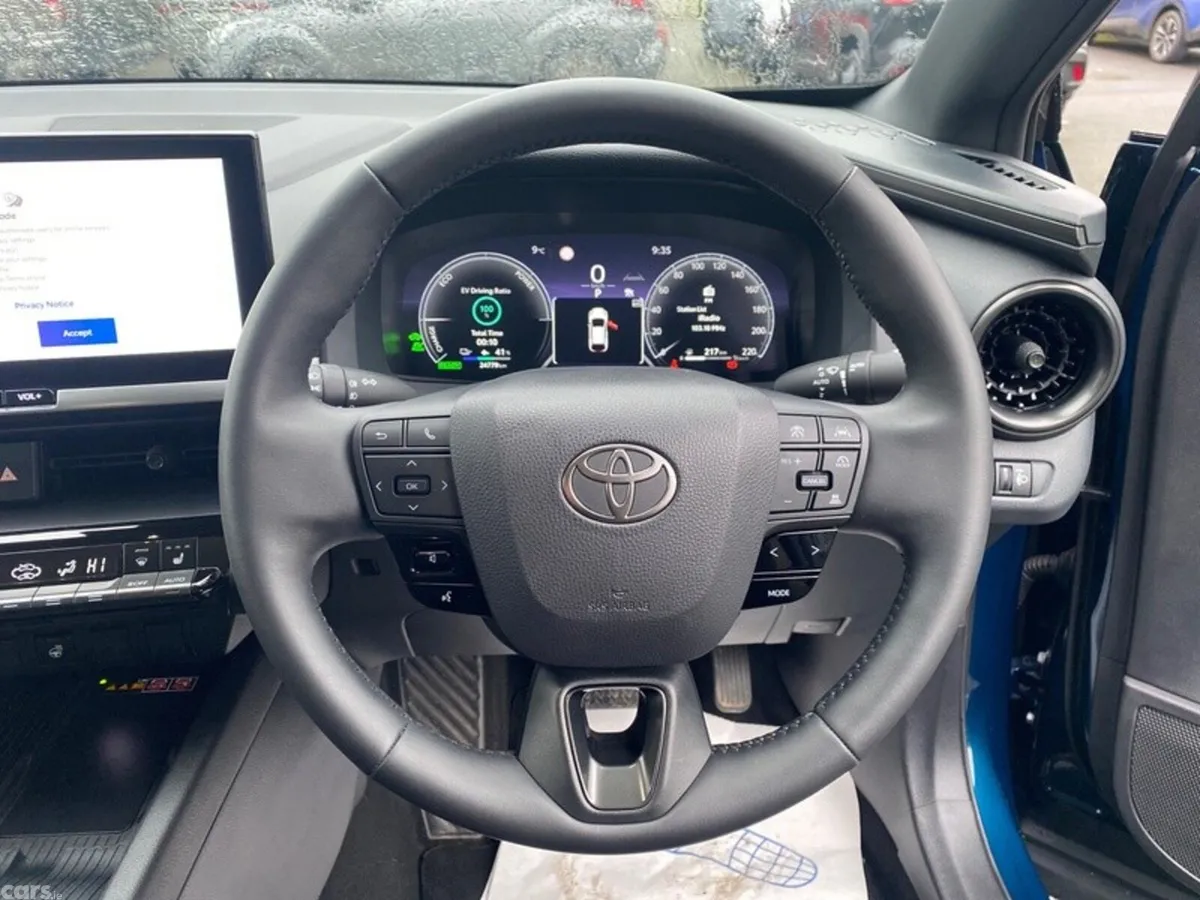 Toyota C-HR Hatchback, Petrol Plug-in Hybrid, 2025, Blue