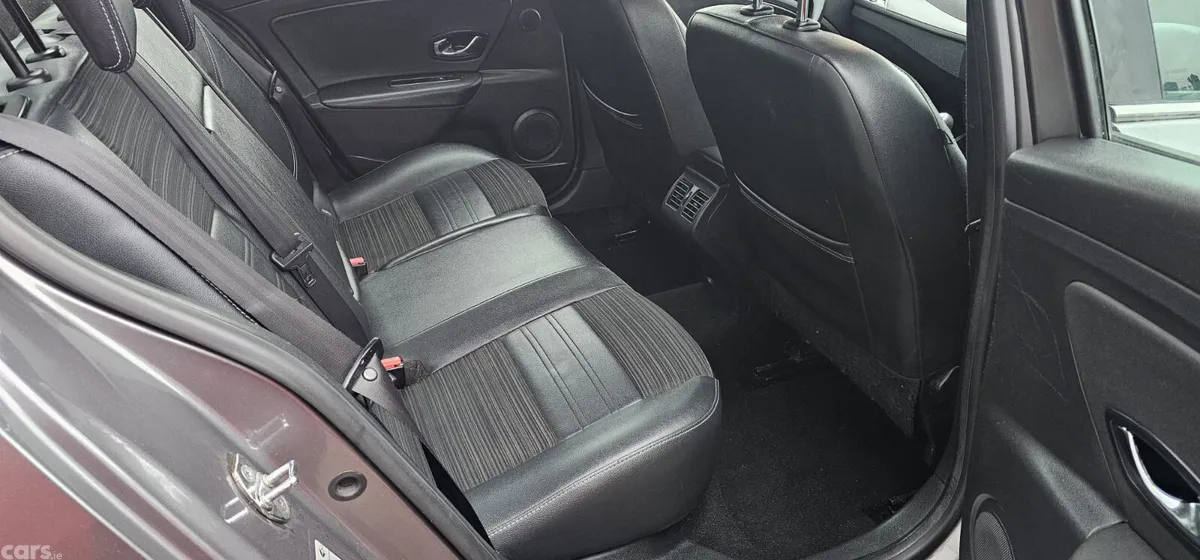 Renault Fluence Saloon, Diesel, 2016, Grey