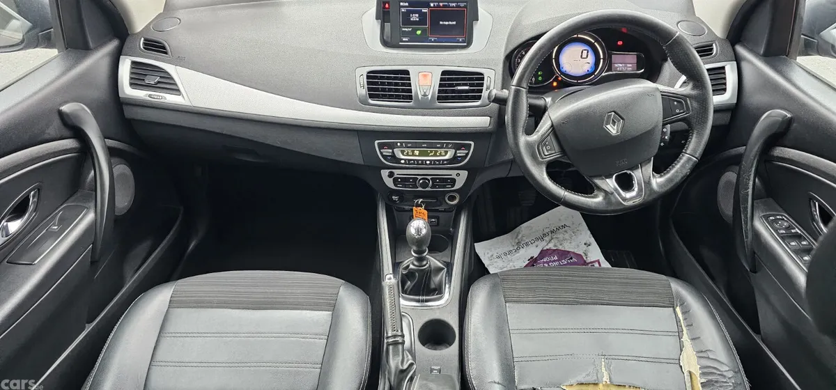 Renault Fluence Saloon, Diesel, 2016, Grey