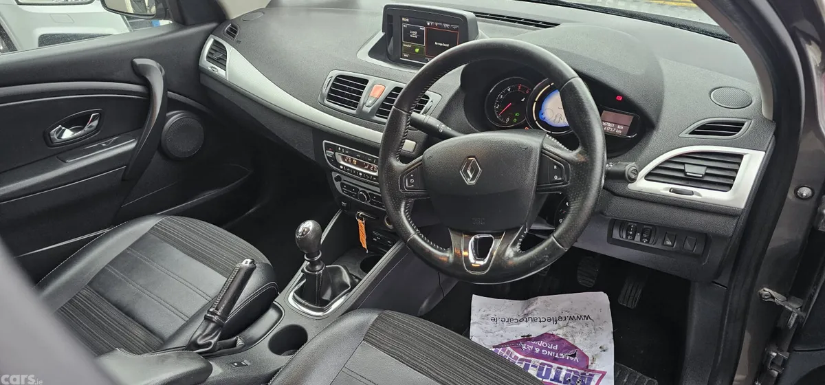 Renault Fluence Saloon, Diesel, 2016, Grey