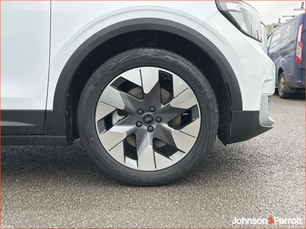 Ford Explorer SUV, Electric, 2027, 