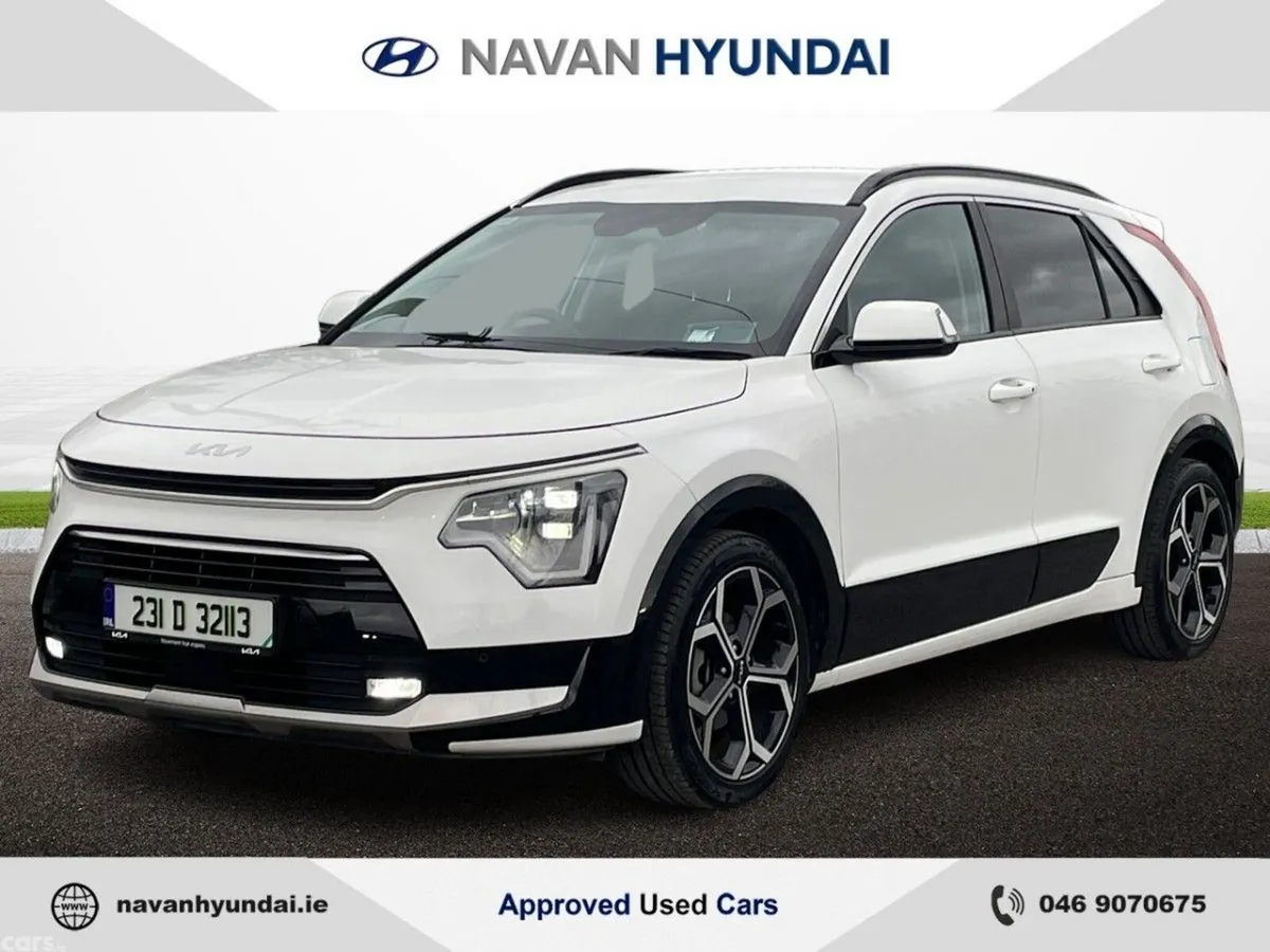 Kia Niro SUV, Petrol Hybrid, 2023, White