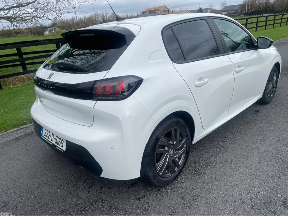 Peugeot 208 Van, Petrol, 2022, White