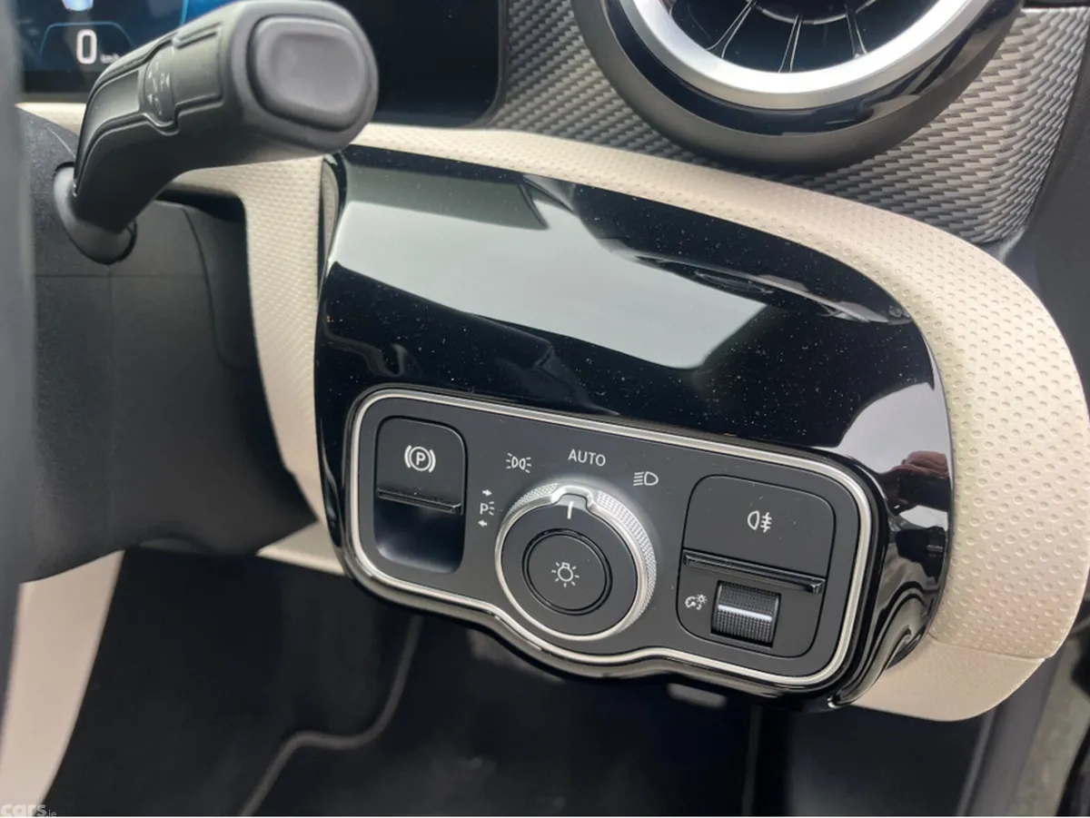 Mercedes-Benz CLA Saloon, Diesel, 2022, Black