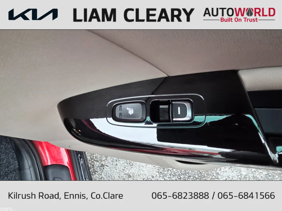 Kia Sportage MPV, Diesel Hybrid, 2021, Red