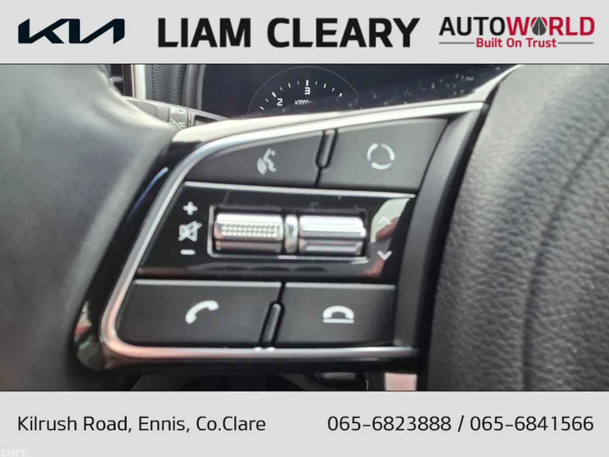 Kia Sportage MPV, Diesel Hybrid, 2021, Red