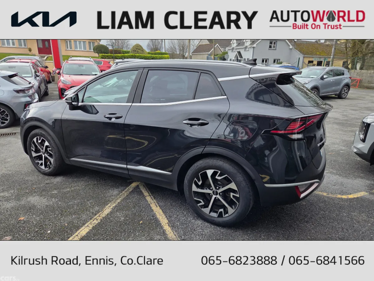 Kia Sportage MPV, Diesel Hybrid, 2023, Black