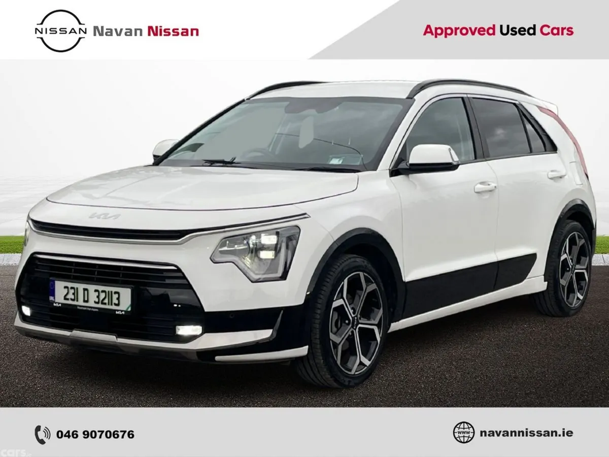 Kia Niro SUV, Petrol Hybrid, 2023, White