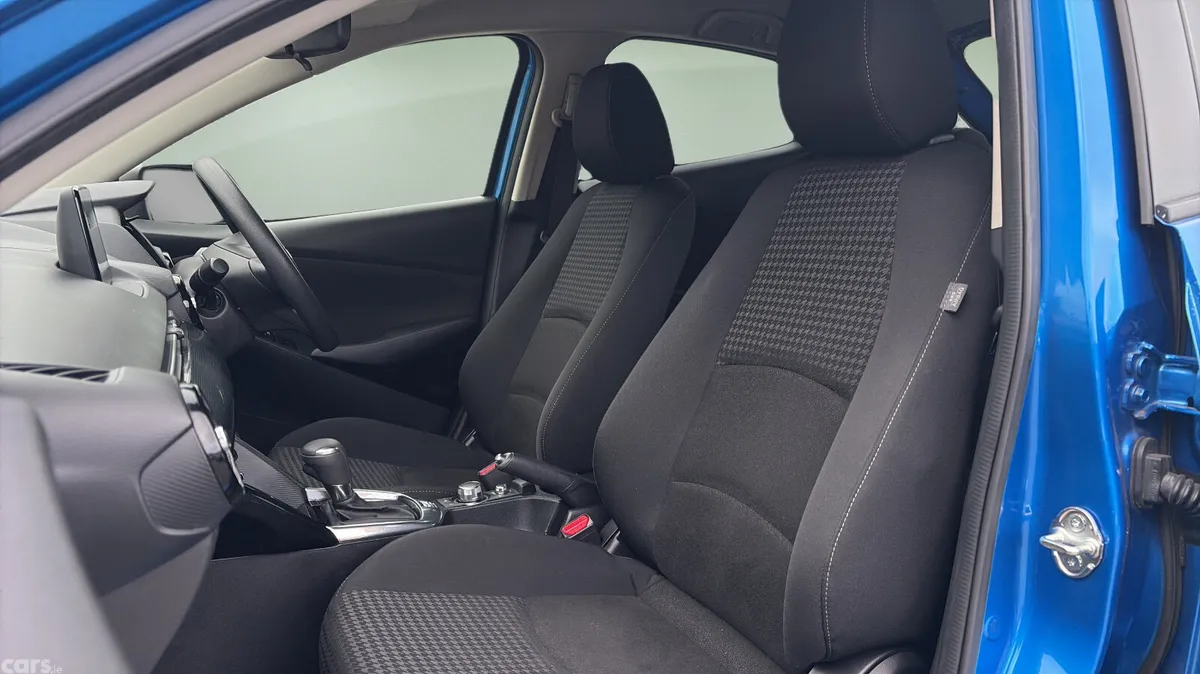 Mazda Demio Hatchback, Petrol, 2017, Blue