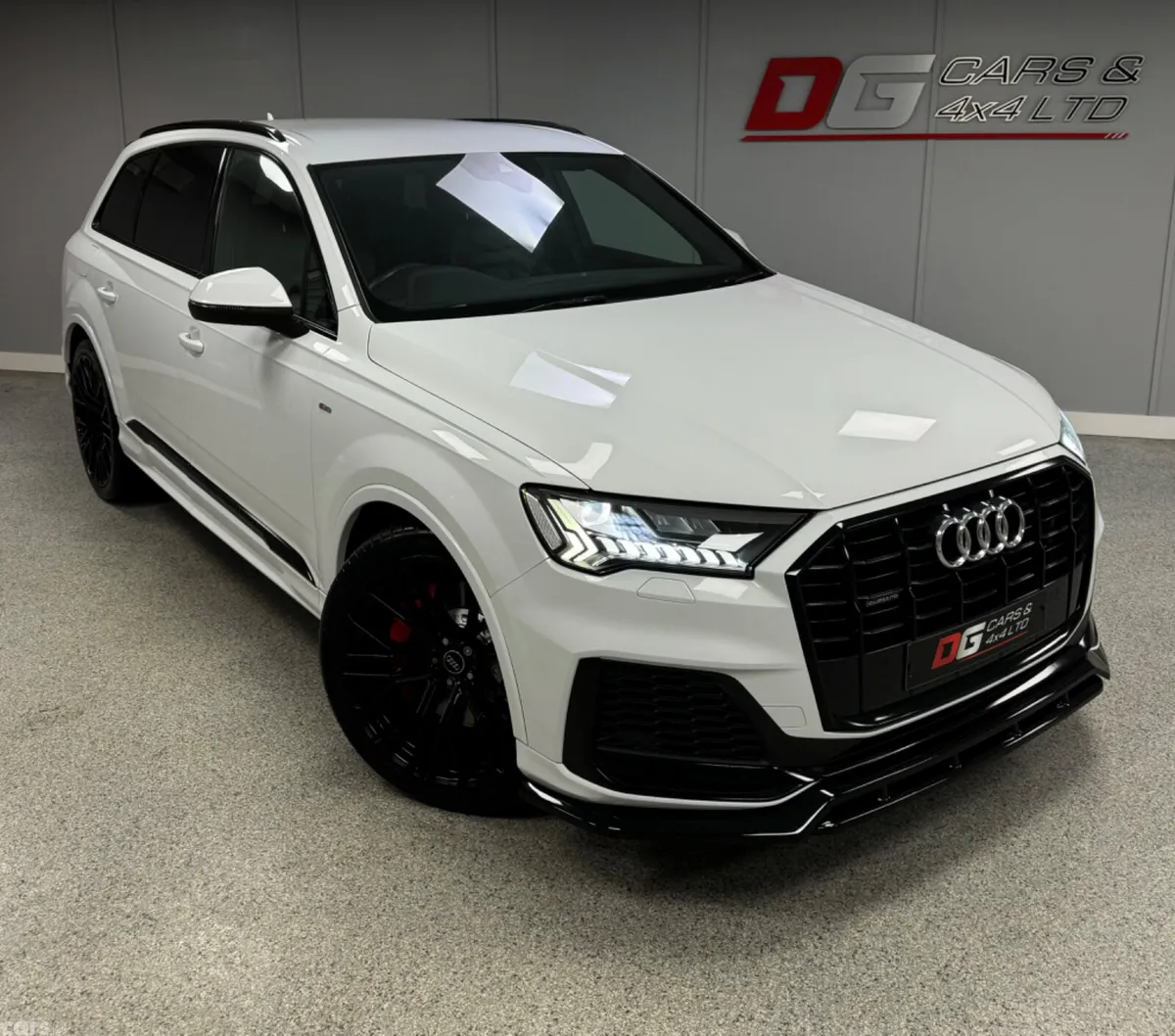 Audi Q7 SUV, Petrol Hybrid, 2020, White