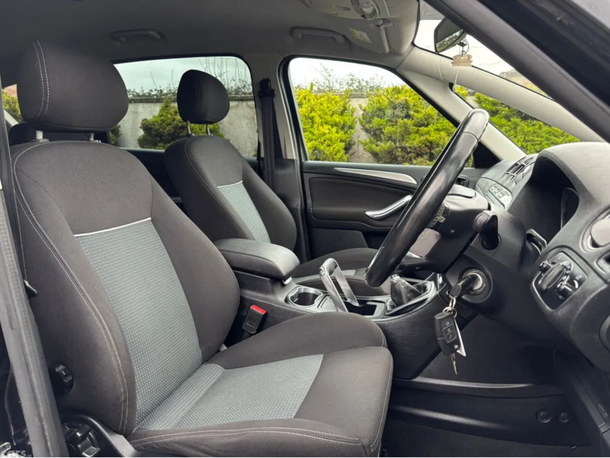 Ford S-Max MPV, Diesel, 2015, Black