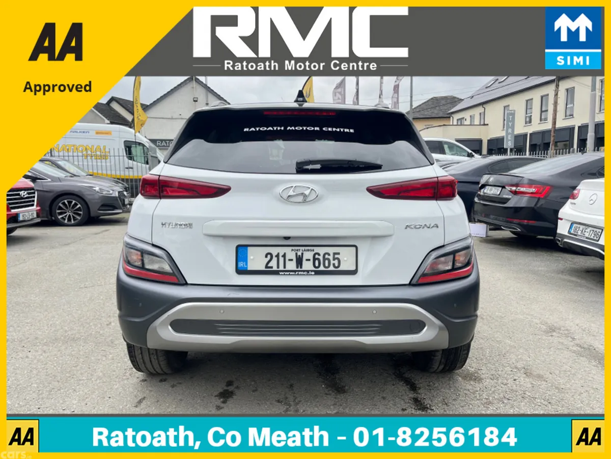 Hyundai KONA Hatchback, Petrol, 2021, White