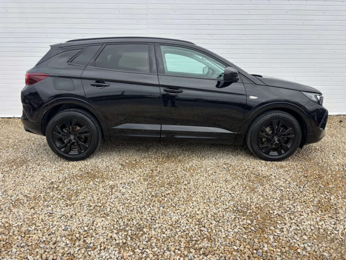 Opel Grandland MPV, Petrol, 2023, Black