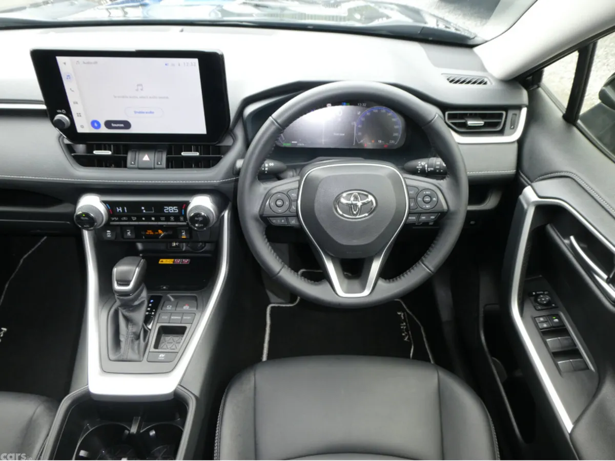 Toyota RAV4 SUV, Petrol Hybrid, 2025, Black