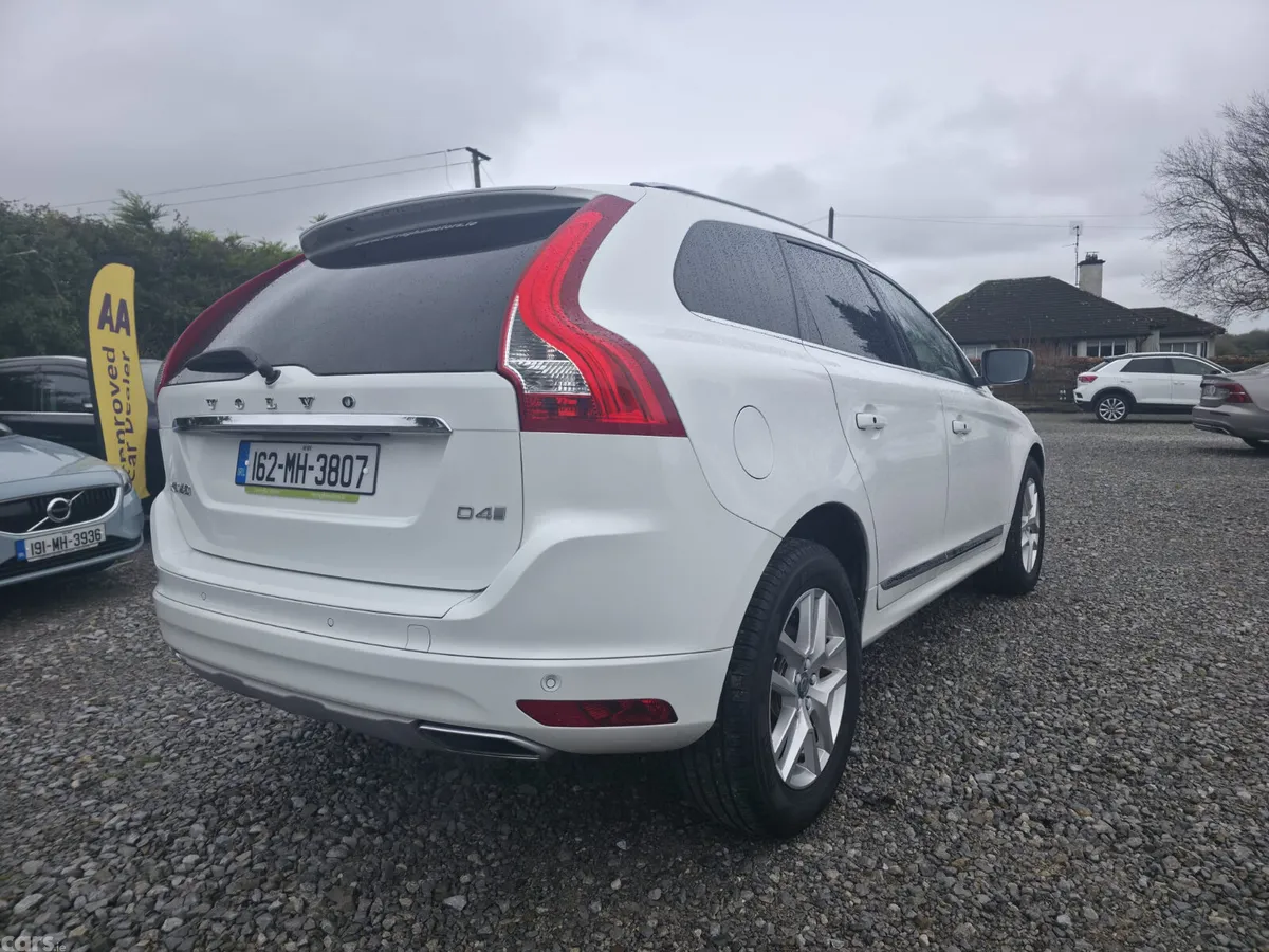 Volvo XC60 SUV, Diesel, 2016, White