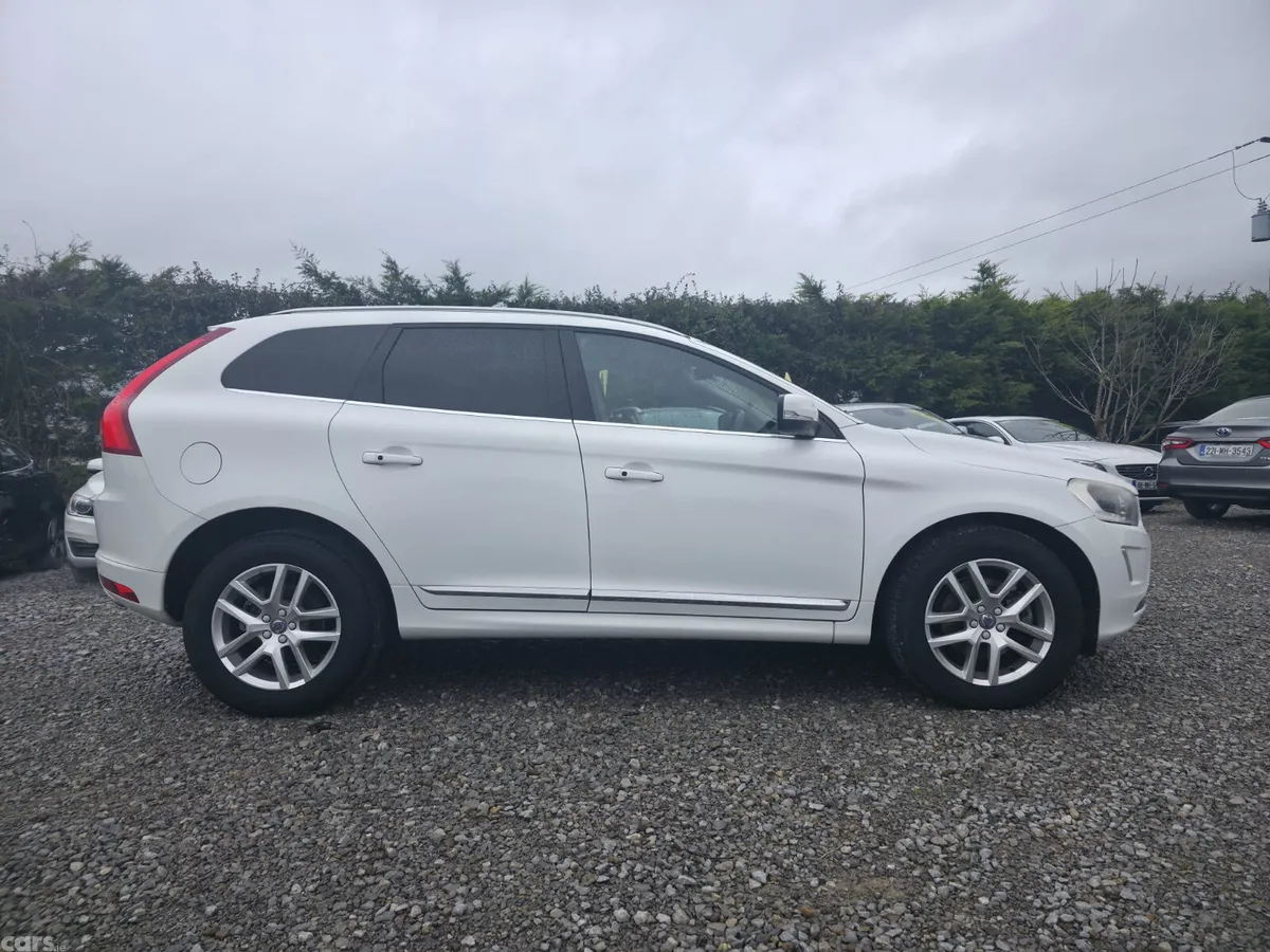 Volvo XC60 SUV, Diesel, 2016, White