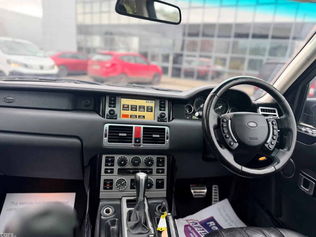 Land Rover Range Rover SUV, Petrol, 2006, Black