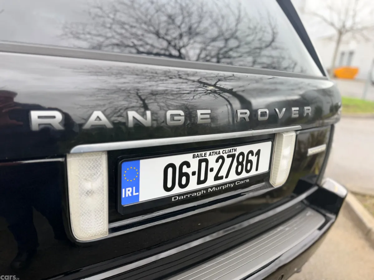 Land Rover Range Rover SUV, Petrol, 2006, Black