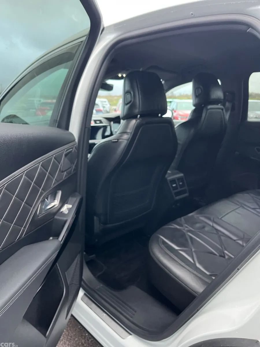 DS Automobiles DS 7 Estate/Jeep, Diesel, 2024, White