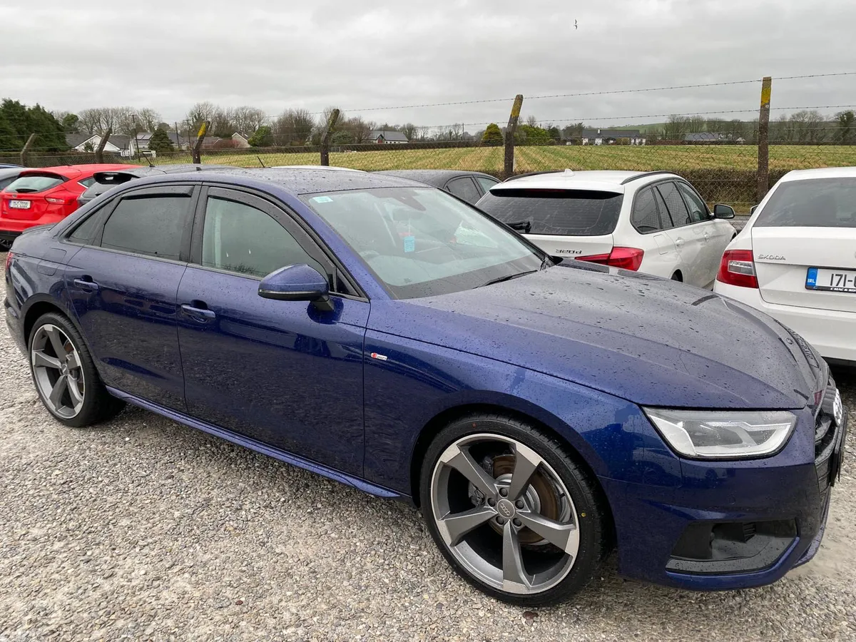 Audi A4 Saloon, Diesel, 2022, Blue