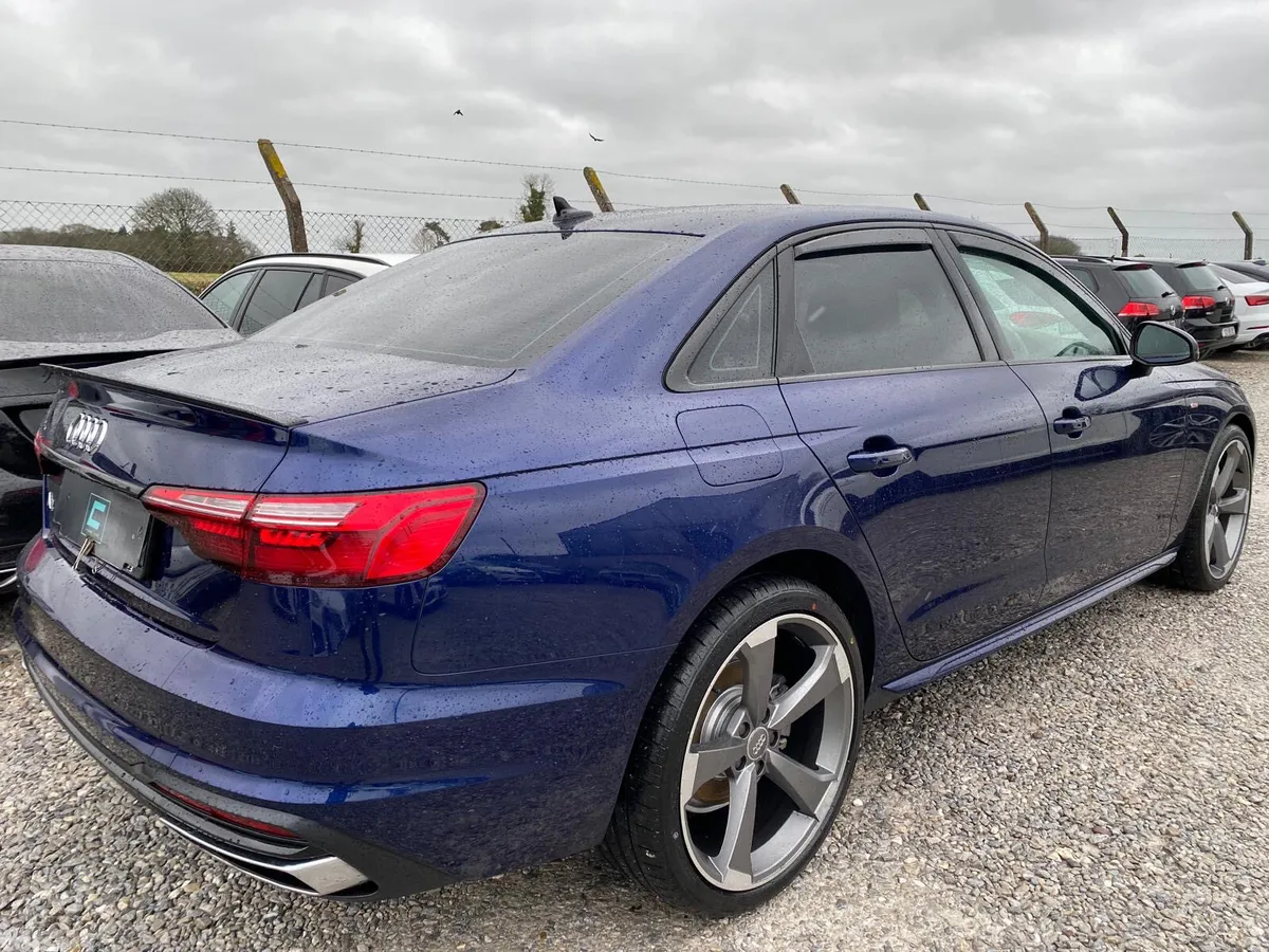 Audi A4 Saloon, Diesel, 2022, Blue