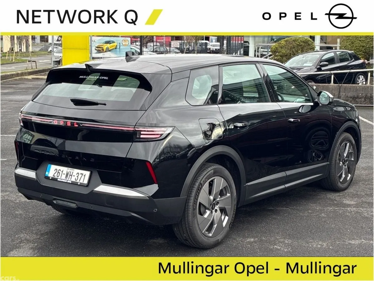 Opel Grandland SUV, Petrol Hybrid, 2026, Black