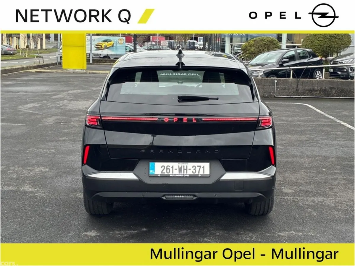 Opel Grandland SUV, Petrol Hybrid, 2026, Black