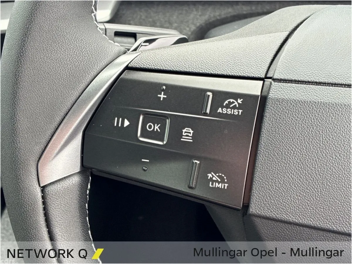 Opel Grandland SUV, Petrol Hybrid, 2026, Black
