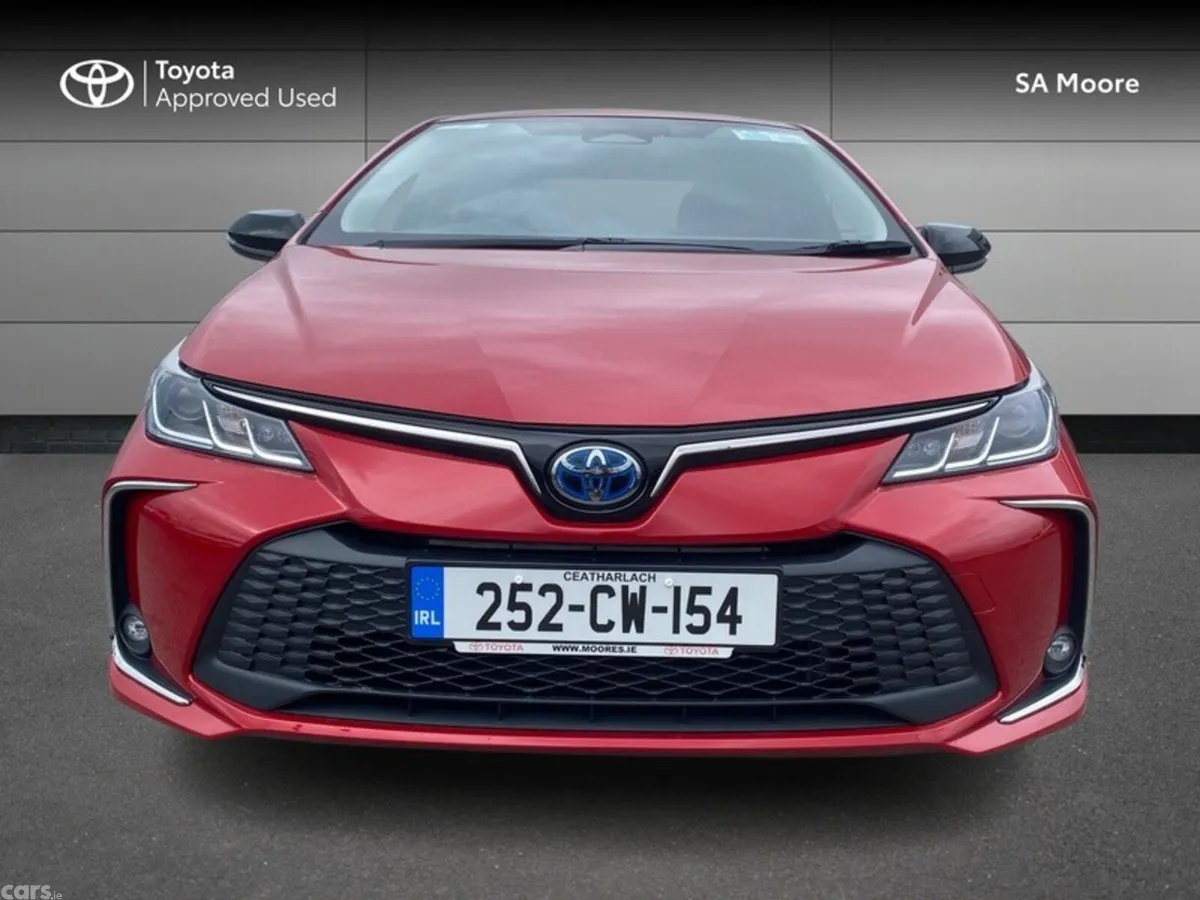 Toyota Corolla Saloon, Petrol Hybrid, 2025, Red