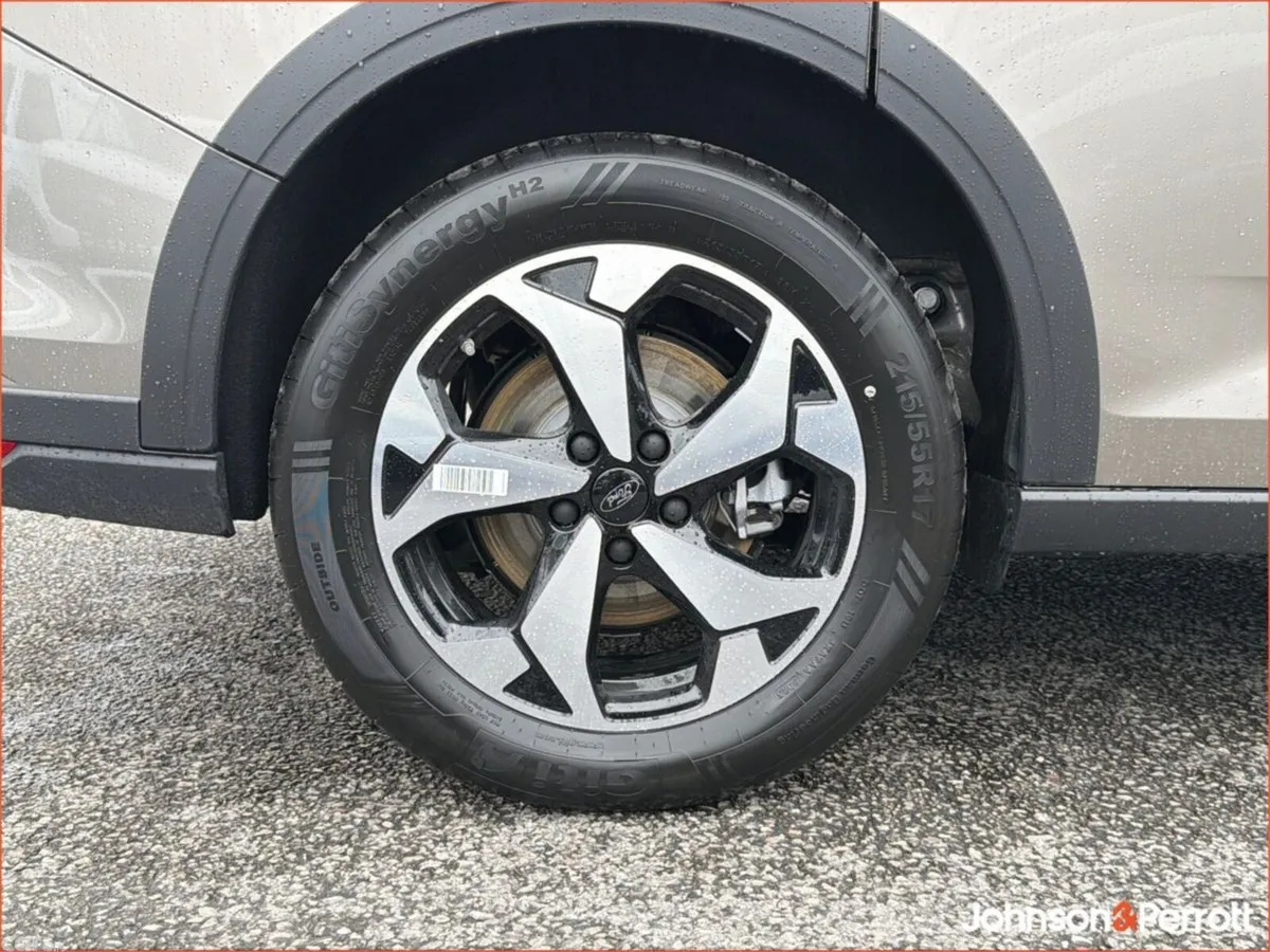 Ford Tourneo Connect MPV, Petrol Plug-in Hybrid, 2027, 