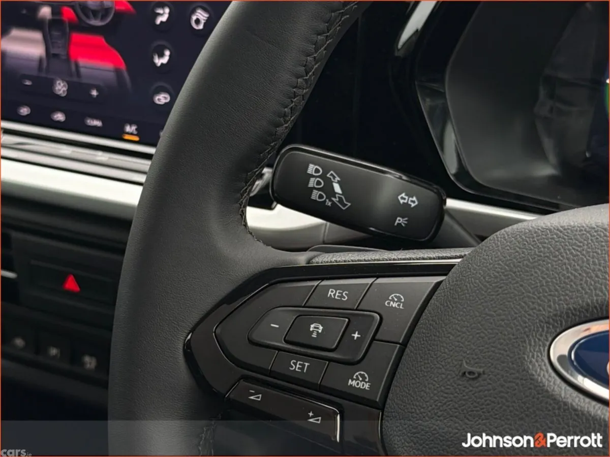 Ford Tourneo Connect MPV, Petrol Plug-in Hybrid, 2027, 