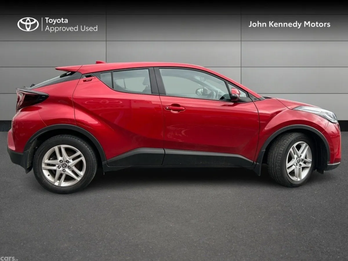 Toyota C-HR SUV, Petrol Hybrid, 2022, Red