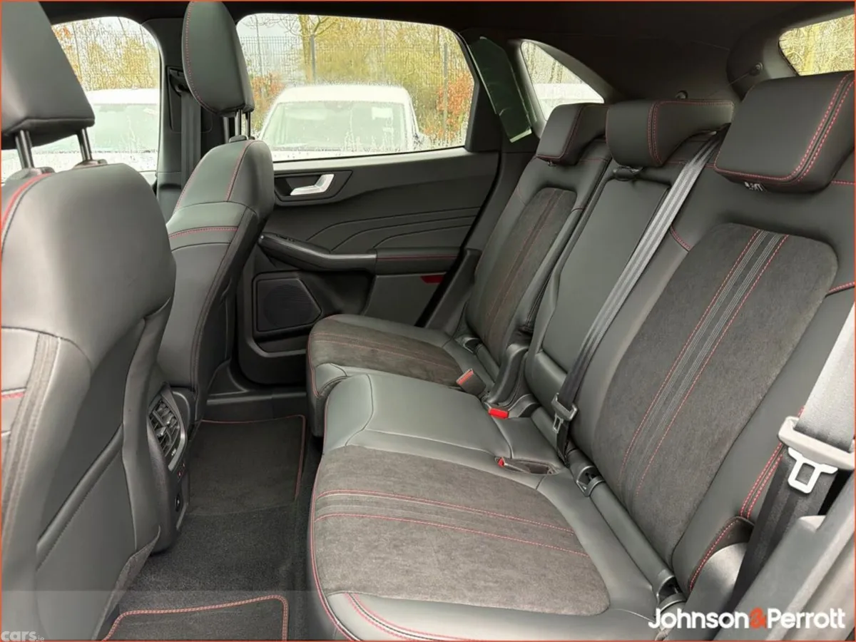 Ford Kuga SUV, Petrol Plug-in Hybrid, 2027, 