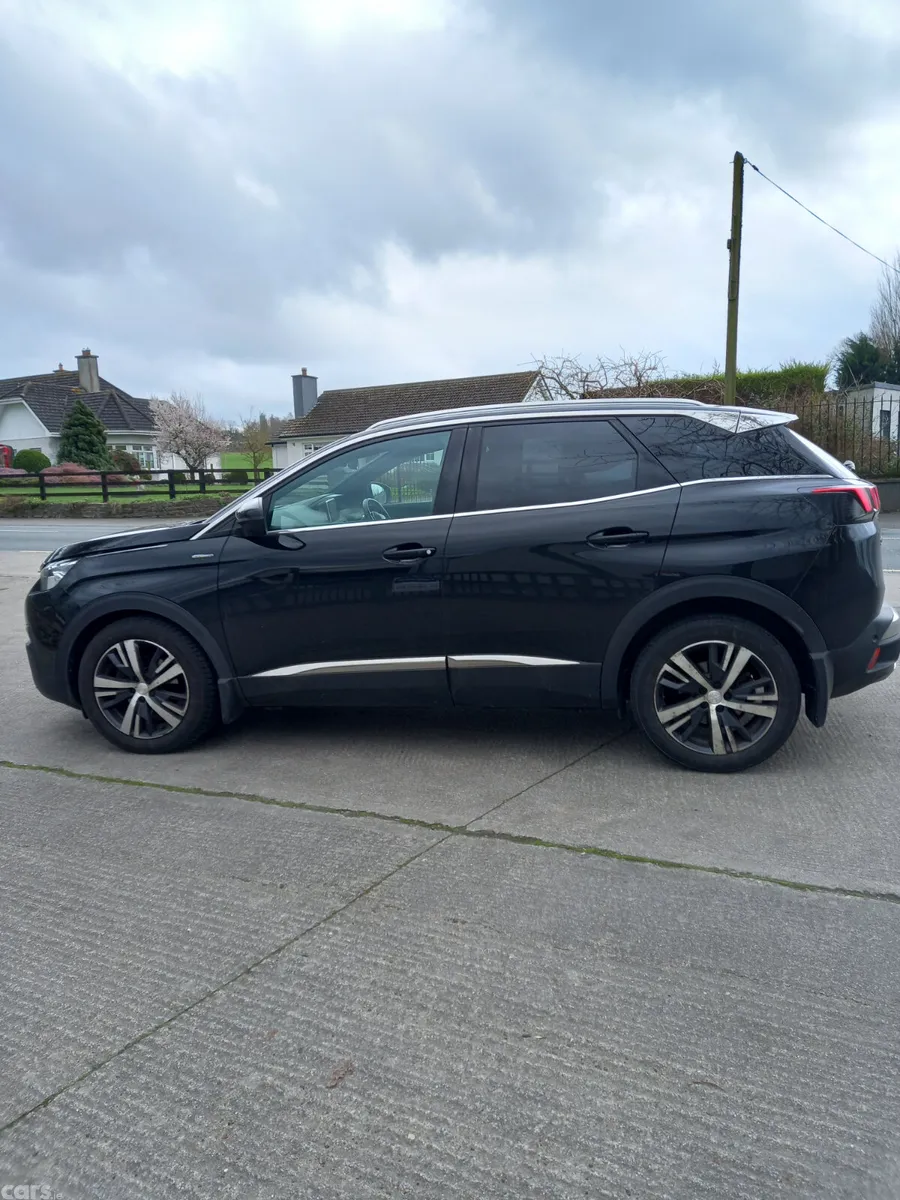Peugeot 3008 MPV, Petrol, 2019, Black