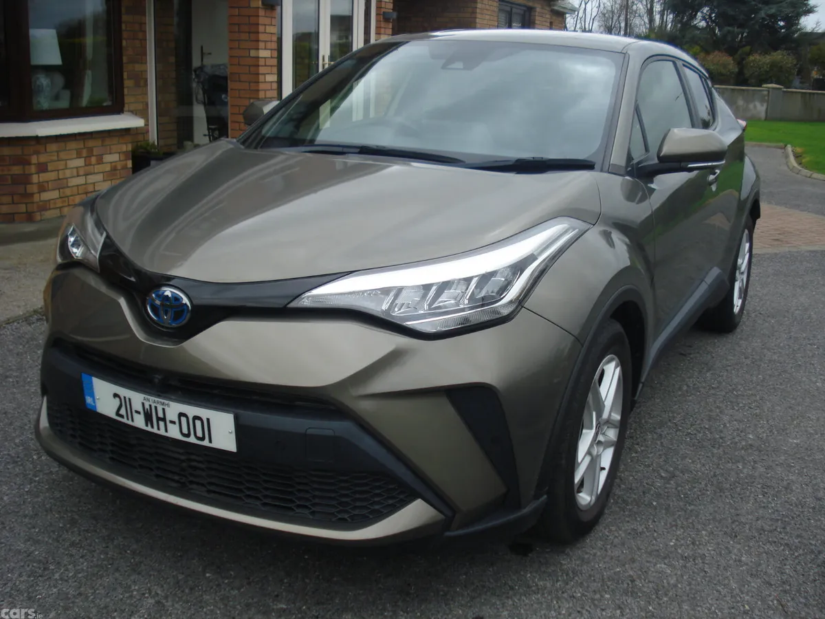Toyota C-HR Hatchback, Petrol Hybrid, 2021, Gold
