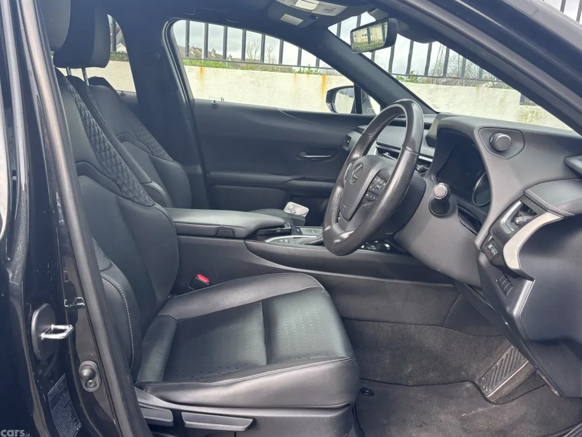 Lexus UX SUV, Petrol Hybrid, 2021, Black