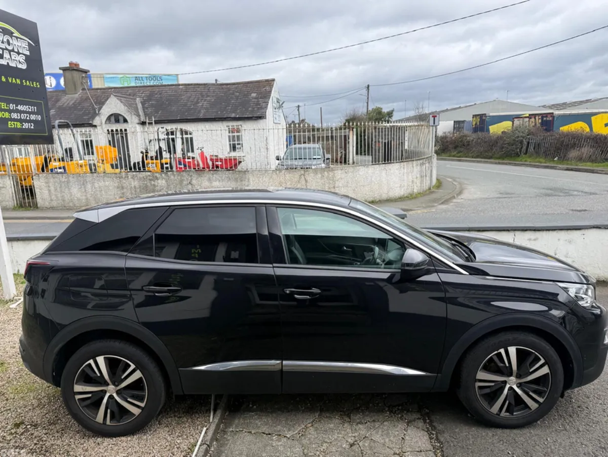 Peugeot 3008 Hatchback, Diesel, 2017, Black