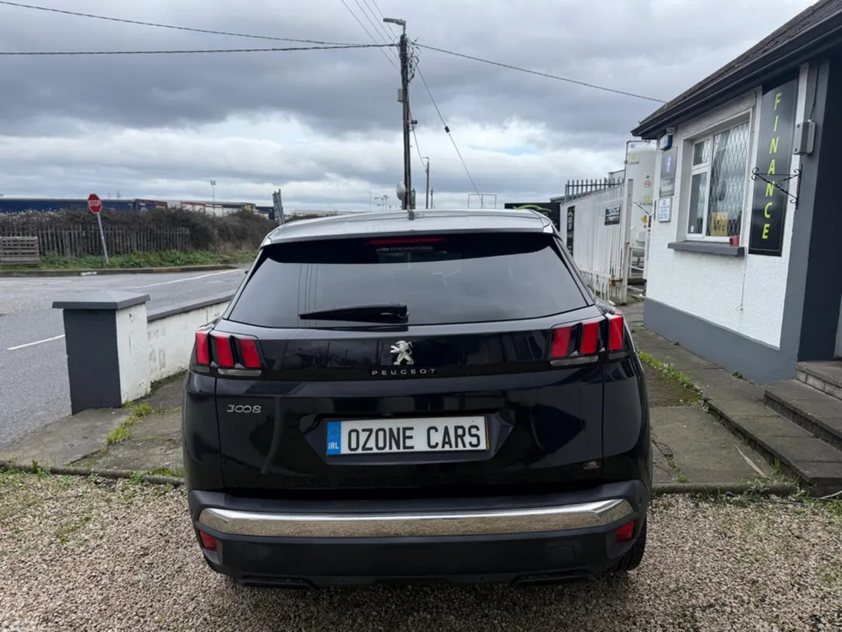 Peugeot 3008 Hatchback, Diesel, 2017, Black