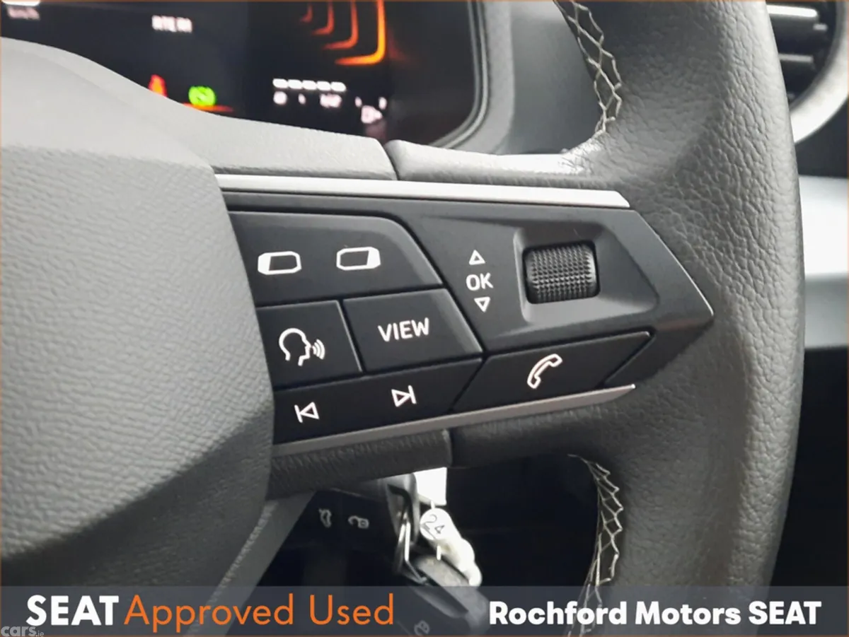 SEAT Arona Hatchback, Petrol, 2025, Grey