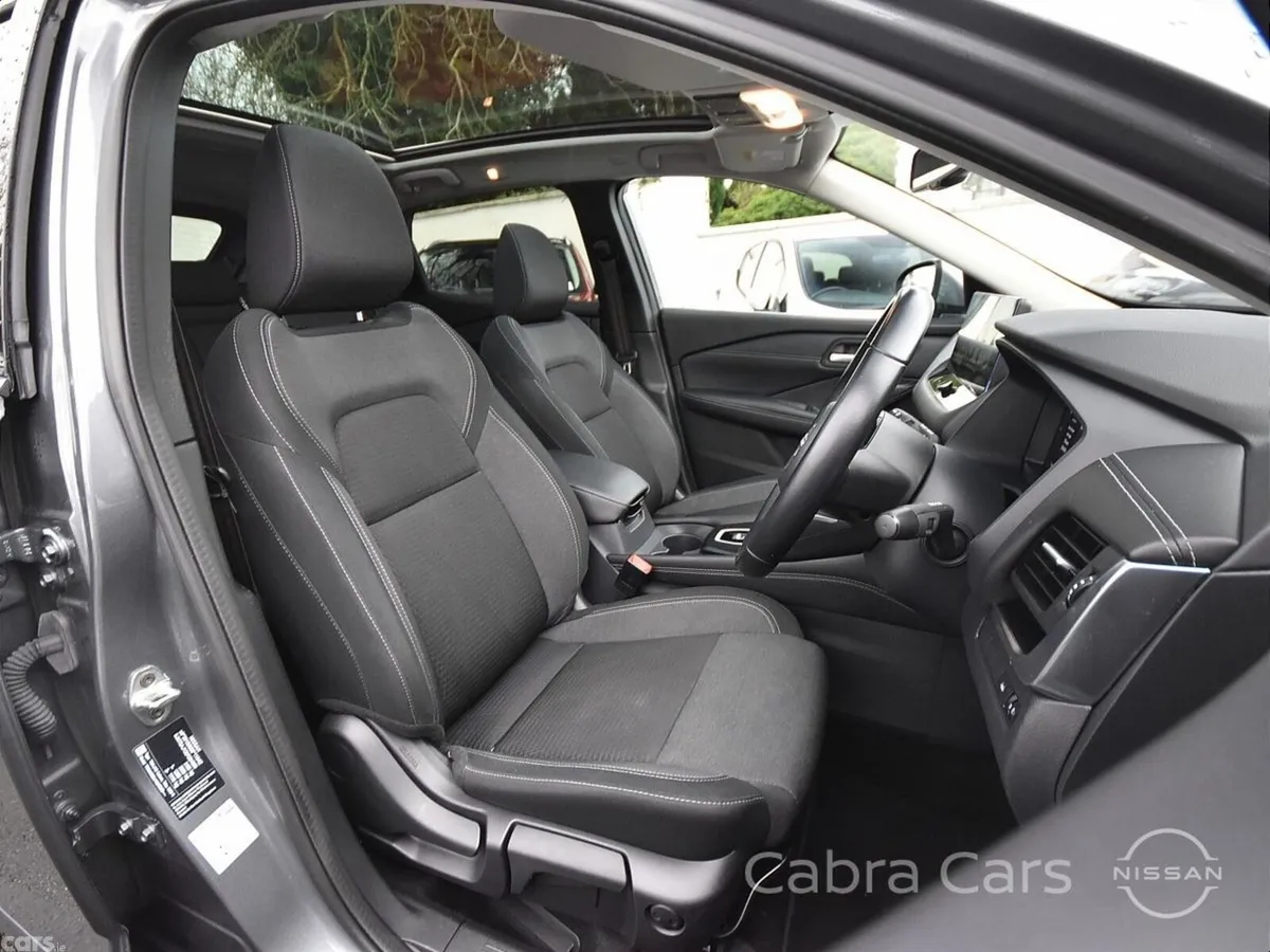 Nissan Qashqai SUV, Petrol Hybrid, 2022, Grey
