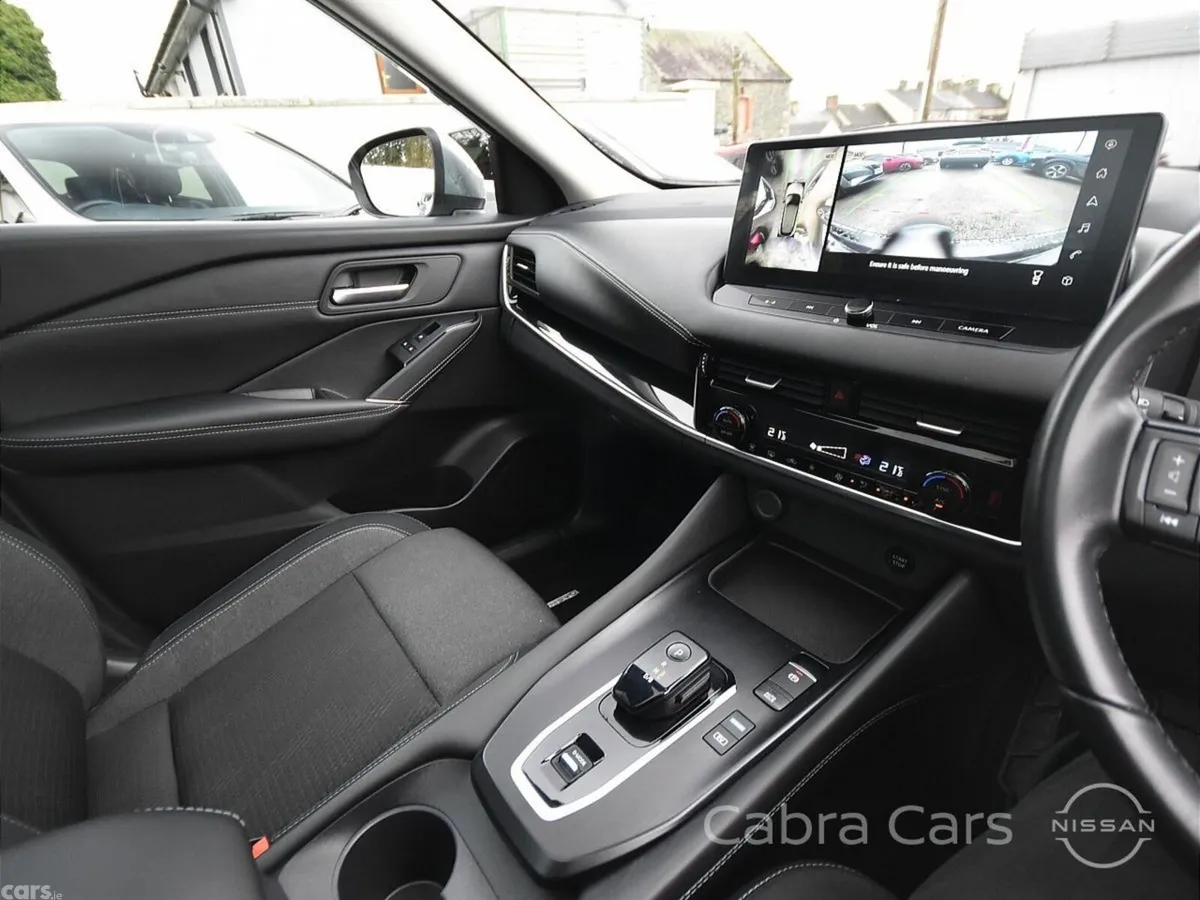 Nissan Qashqai SUV, Petrol Hybrid, 2022, Grey