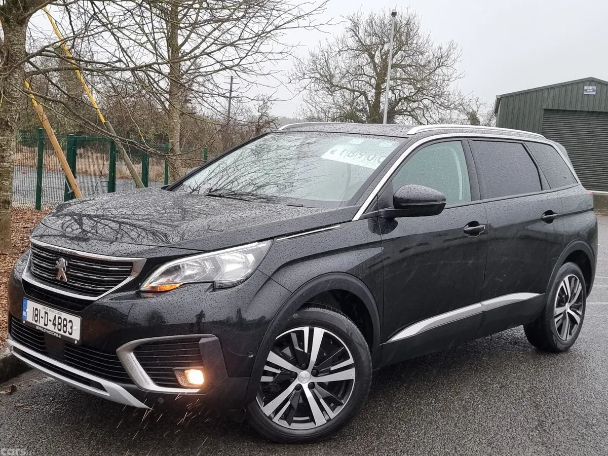 Peugeot 5008 MPV, Diesel, 2018, Black