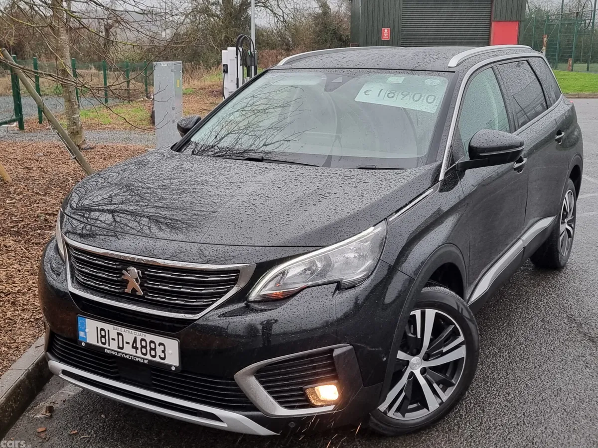 Peugeot 5008 MPV, Diesel, 2018, Black