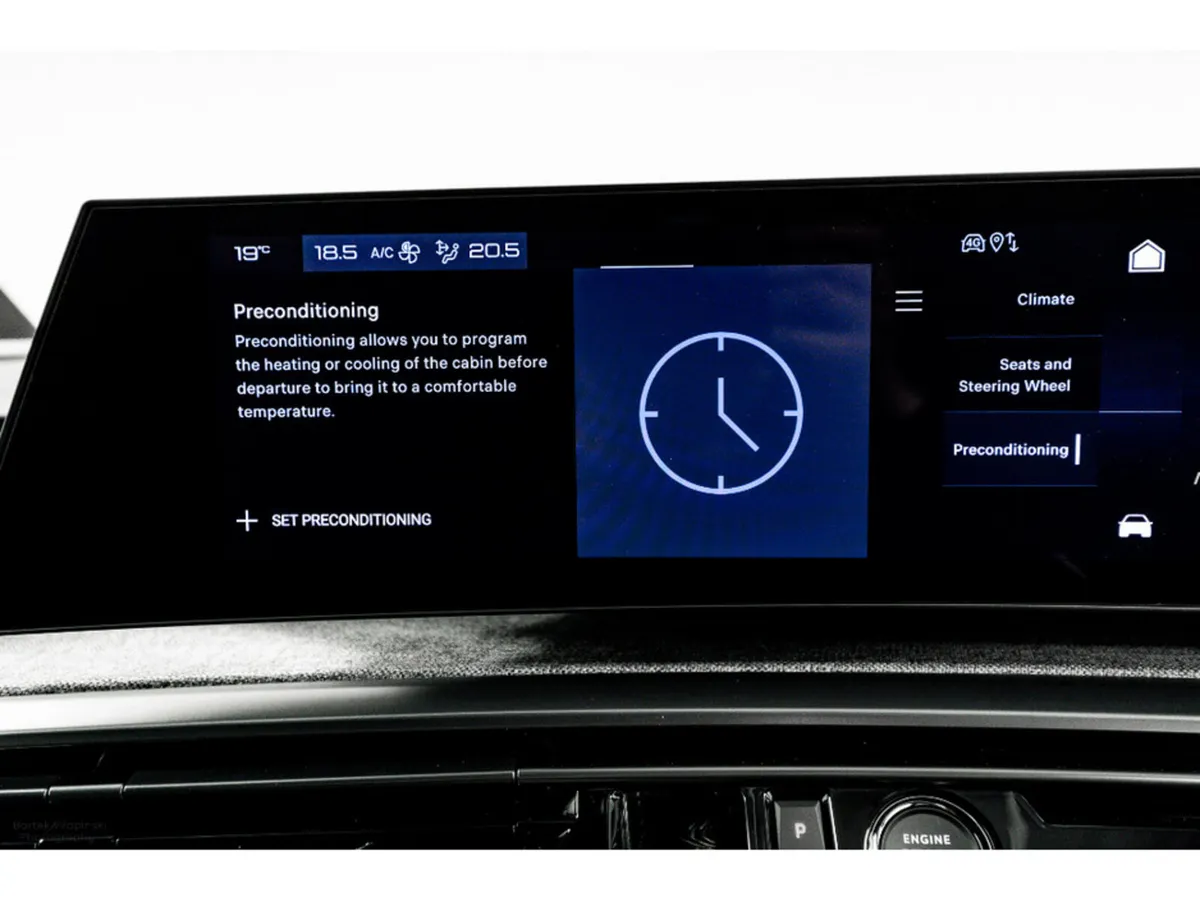 Peugeot 3008 SUV, Electric, 2026, Black
