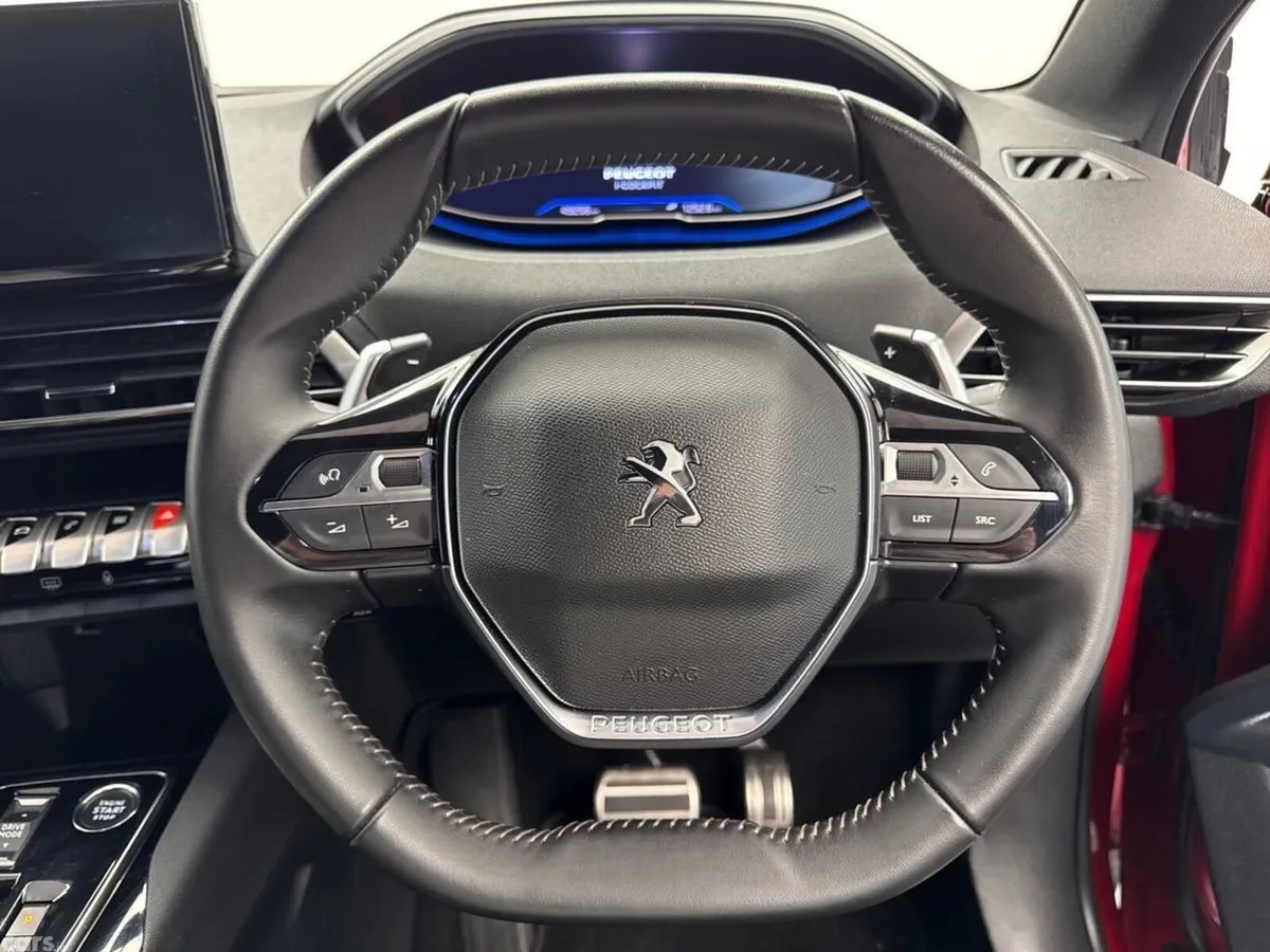 Peugeot 3008 MPV, Petrol Plug-in Hybrid, 2024, Red